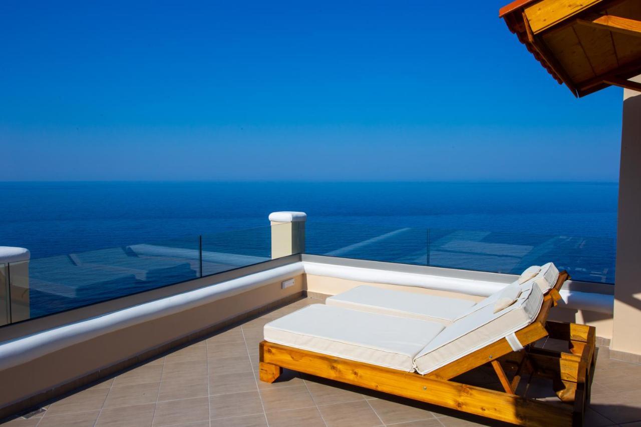 The Life Suites Limniónas Esterno foto