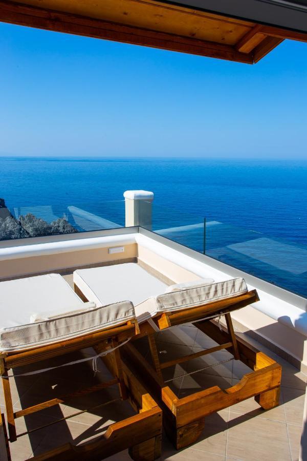 The Life Suites Limniónas Esterno foto